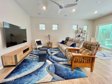 BALSAMNEWLIVINGROOM