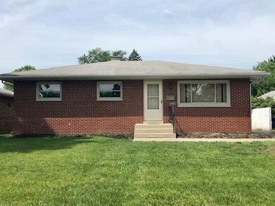 4439 Kenfield Rd, Columbus, OH 43224 - photo 2