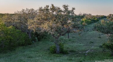 000 County Line Rd # 120, Beeville, TX 78102 - photo 4