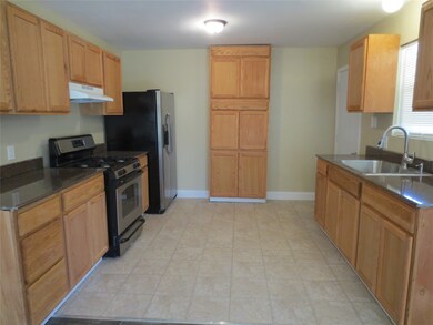 2722 Parker Rd unit 1, Houston, TX 77093 - photo 2