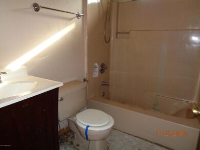 659 Dotters, Kunkletown, PA 18058 - photo 7