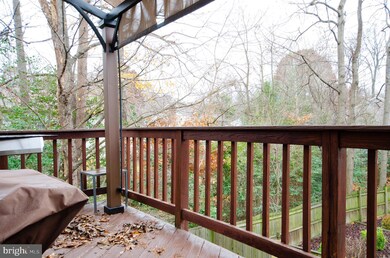 15058 Holleyside Dr, Dumfries, VA 22025 - photo 4