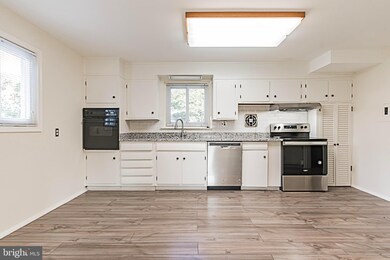 14008 London Ln, Rockville, MD 20853 - photo 6