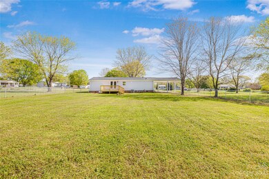 104 Camp Oak Rd, Statesville, NC 28677 - photo 5