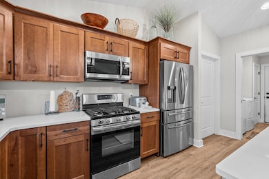 Janelle Ct 720 Portage 49024-6