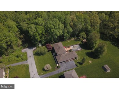 19 Mcmahon Dr, Bear, DE 19701 - photo 2