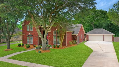 510 Lakeside Ln, Friendswood, TX 77546 - photo 2