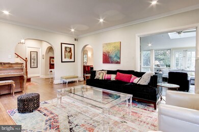 3619 Fordham Rd NW, Washington, DC 20016 - photo 6