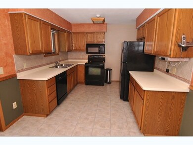 941 Foxfield Rd, Oregon, WI 53575 - photo 2