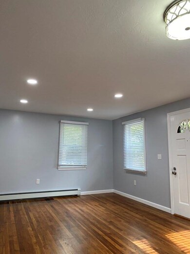 33 Emmett Ave, North Dartmouth, MA 02747 - photo 6