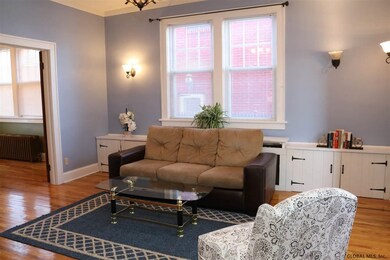 28 Joelson Ct, Albany, NY 12209 - photo 2