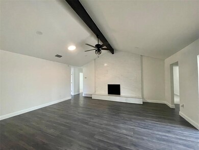 437 Hillview Dr, Hurst, TX 76054 - photo 4