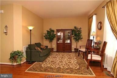 9705 Biggs Rd, Middle River, MD 21220 - photo 3