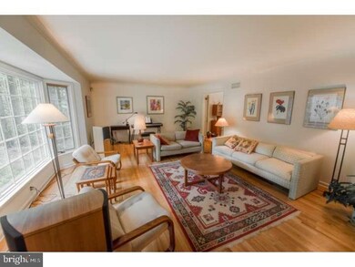 6370 Woodfern Dr, Emmaus, PA 18049 - photo 3