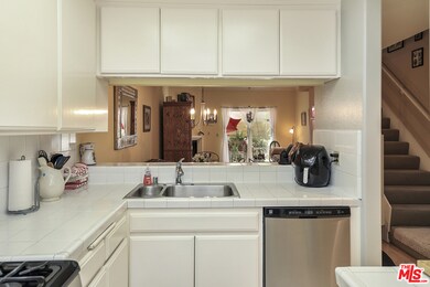 Open Kitchen