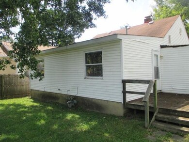 610 Pierce Ave, Columbus, OH 43213 - photo 4