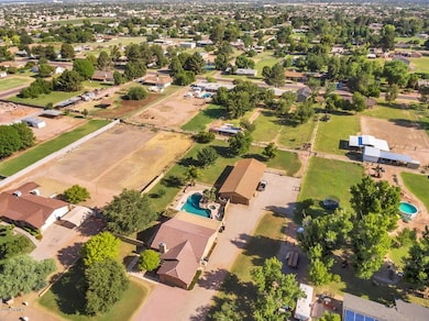 274 E Galveston St Gilbert AZ-large-001-
