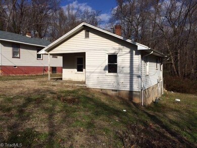 232 Lytle St, Reidsville, NC 27320 - photo 6