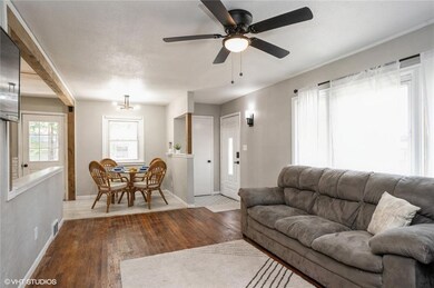 6112 SW 19th St, Des Moines, IA 50315 - photo 7