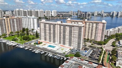 Winston Towers 100 unit 1211, Sunny Isles Beach, FL 33160 - photo 4