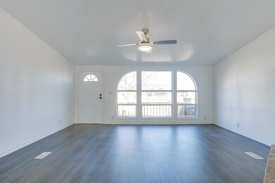 127 Enchanted Lakes Dr, Azle, TX 76020 - photo 6