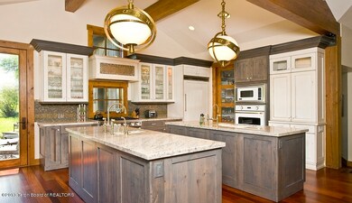 5 Kitchen