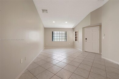 17645 SW 6th St, Pembroke Pines, FL 33029 - photo 4