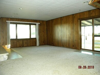13644 W North River Rd, North Platte, NE 69101 - photo 7