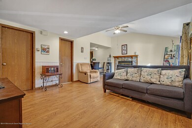 1210 Taylor Ln Forked River NJ-large-009