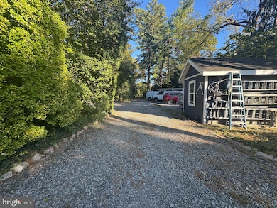 17100 King James Way, Gaithersburg, MD 20877 - photo 4