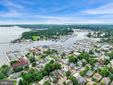 909 Monroe St, Annapolis, MD 21403 - photo 2