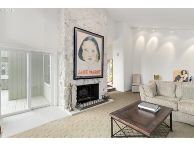 17435 Upper Cherry Ln, Lake Oswego, OR 97034 - photo 4