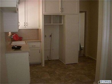 6164 Blackthorne Ave, Lakewood, CA 90712 - photo 7