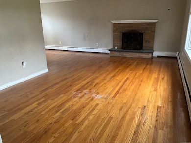 175 Post Oak Rd, Stratford, CT 06614 - photo 3