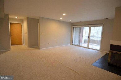 113 Cascade Ct unit 7, Princeton, NJ 08540 - photo 4