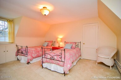 7424 Valhalla Dr SE, Alto, MI 49302 - photo 4