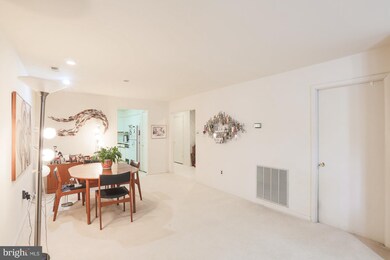 3031 Fallstaff Rd unit 102C, Baltimore, MD 21209 - photo 6