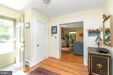 206 Northfield Place, Baltimore, MD 21210 - photo 2