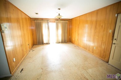 Den Area with access to the Patio!!!!