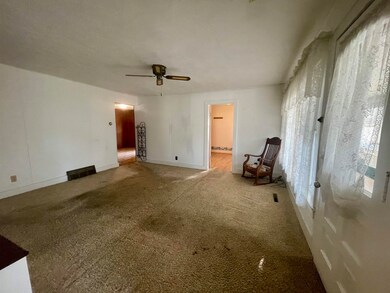 1719 7th St, Monroe, WI 53566 - photo 4