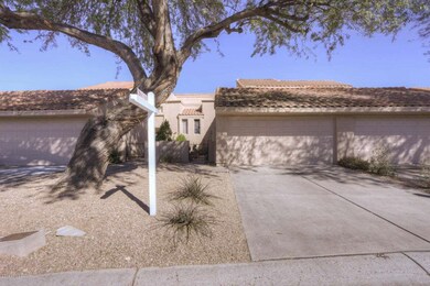 306 E Larkspur Ln Tempe AZ-large-001-3-F