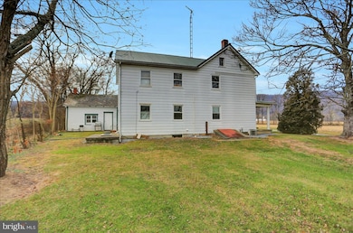 13398 Dickeys Rd, Mercersburg, PA 17236 - photo 4