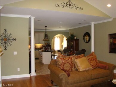 229 Landis Ct unit 13, Asheboro, NC 27203 - photo 6