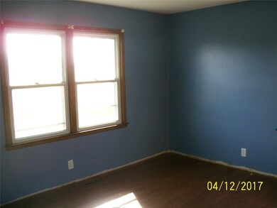 602 E 15th St S, Newton, IA 50208 - photo 6