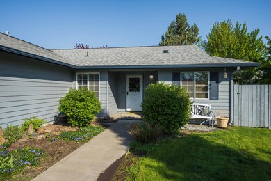 Avonlea Circle-44