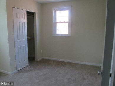 27 55th St SE, Washington, DC 20019 - photo 5