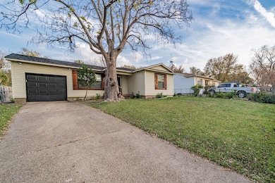 128 Brunswick Ln, Mesquite, TX 75149 - photo 3