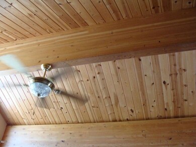 Vaulted Ceiling