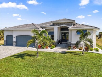 255 Rotonda Blvd S, Rotonda West, FL 33947 - photo 3