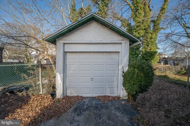 139 E Providence Rd, Lansdowne, PA 19050 - photo 5